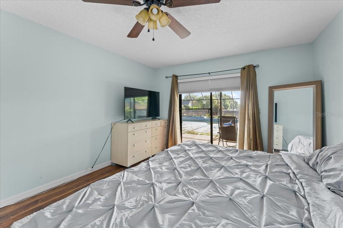 STRATFORD - Residential