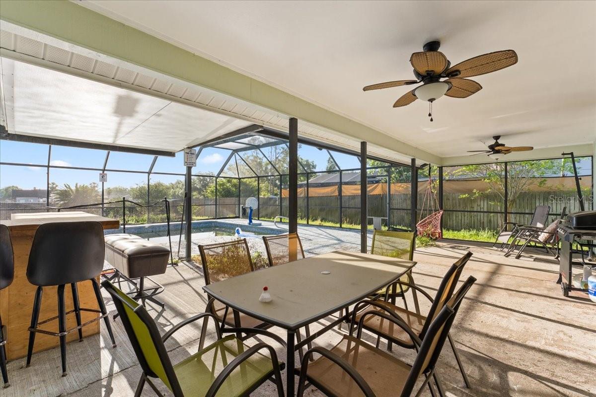 STRATFORD - Residential