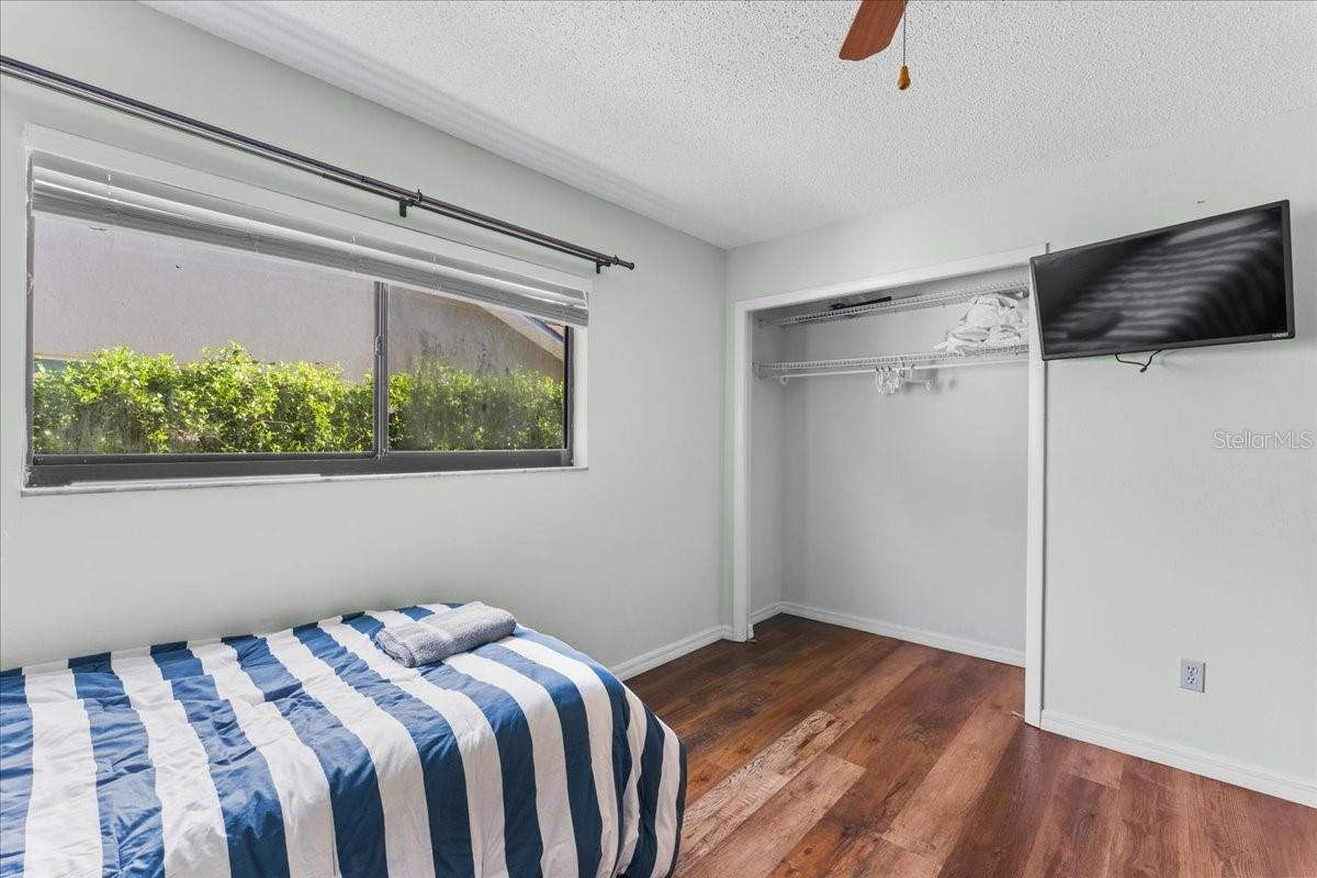 STRATFORD - Residential