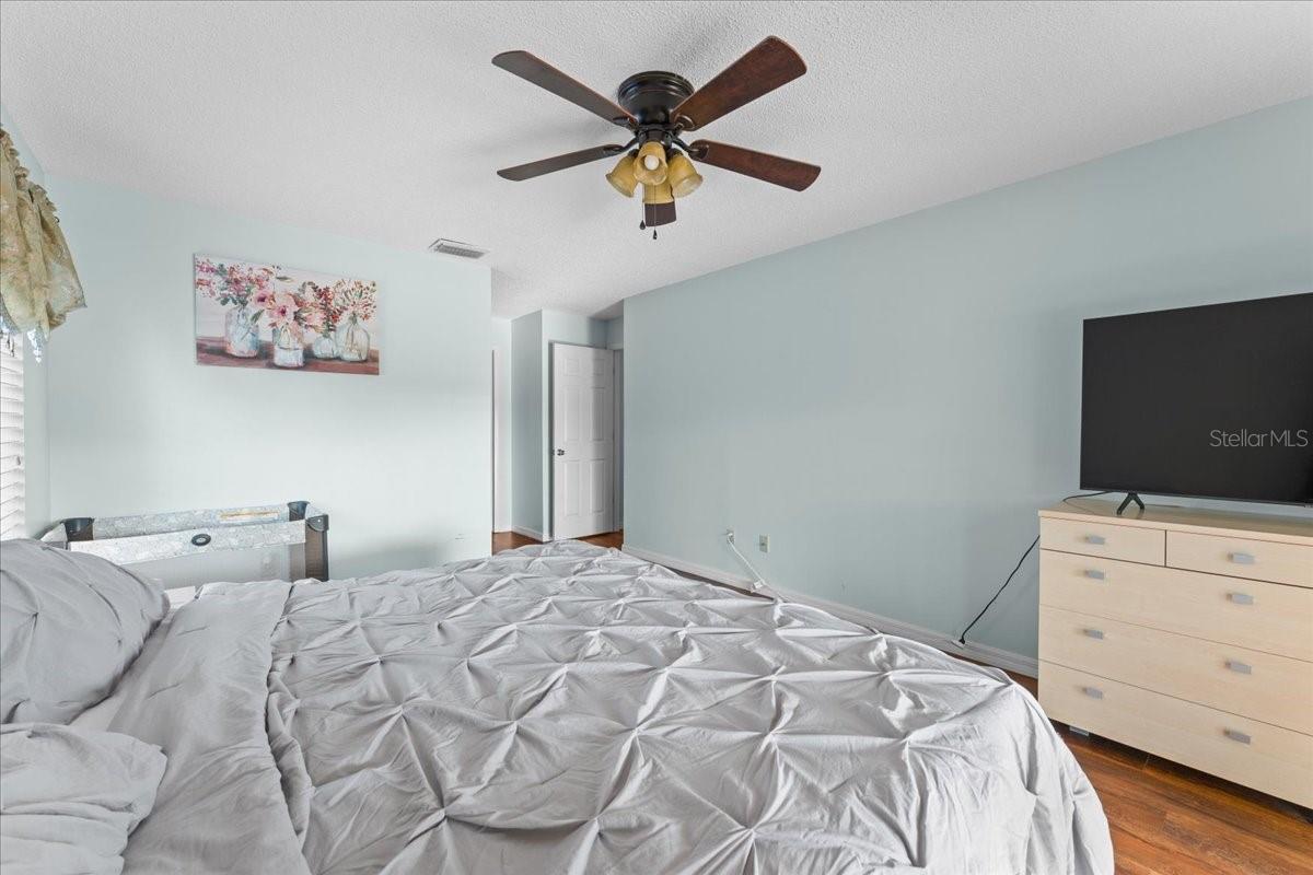 STRATFORD - Residential