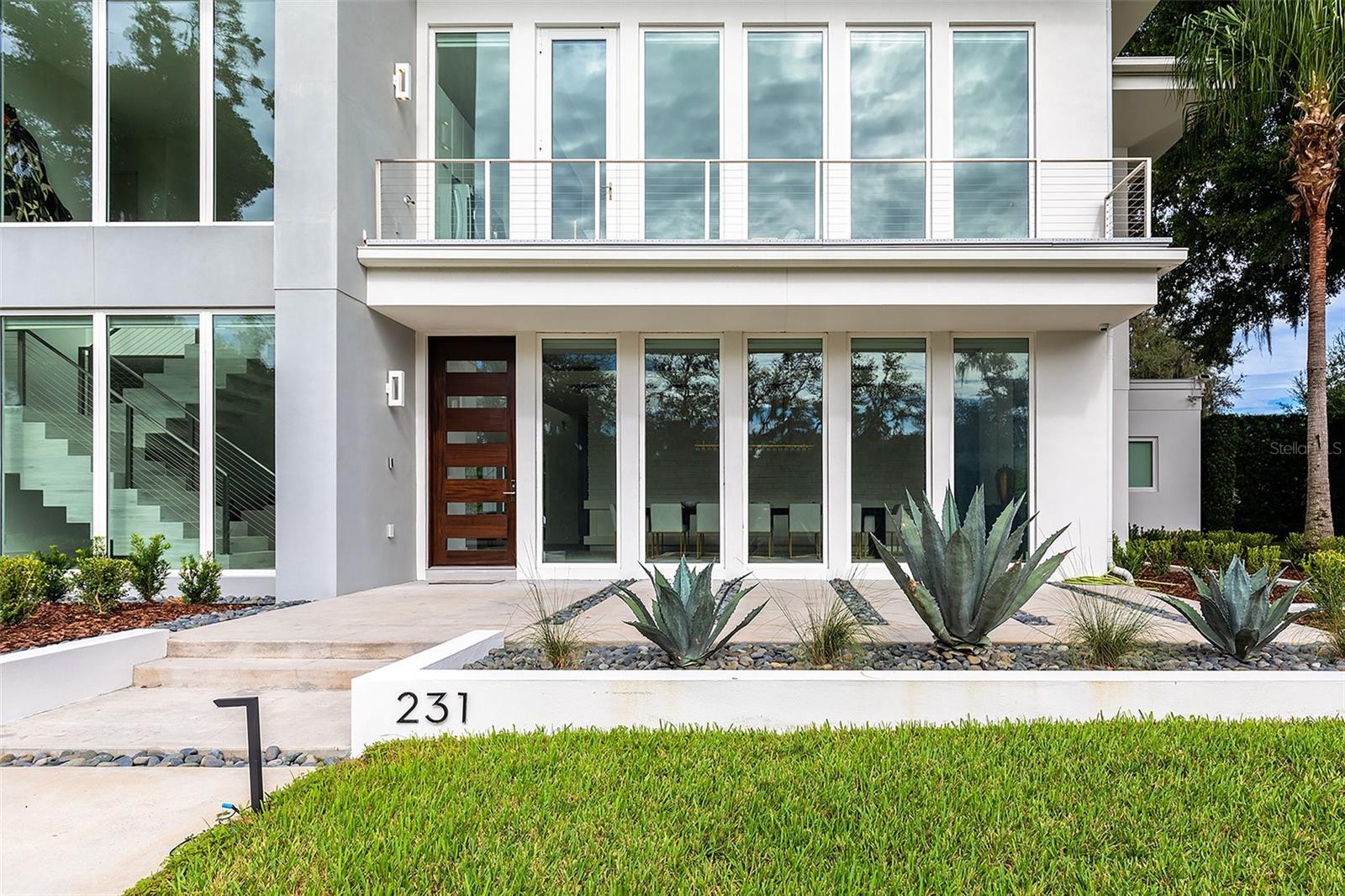 231 CHELTON CIRCLE