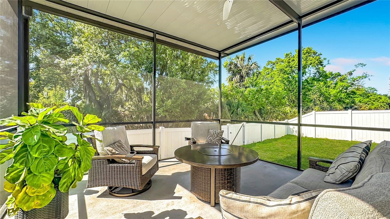 CARRIAGE POINTE SOUTH PH 2D2 - Residential