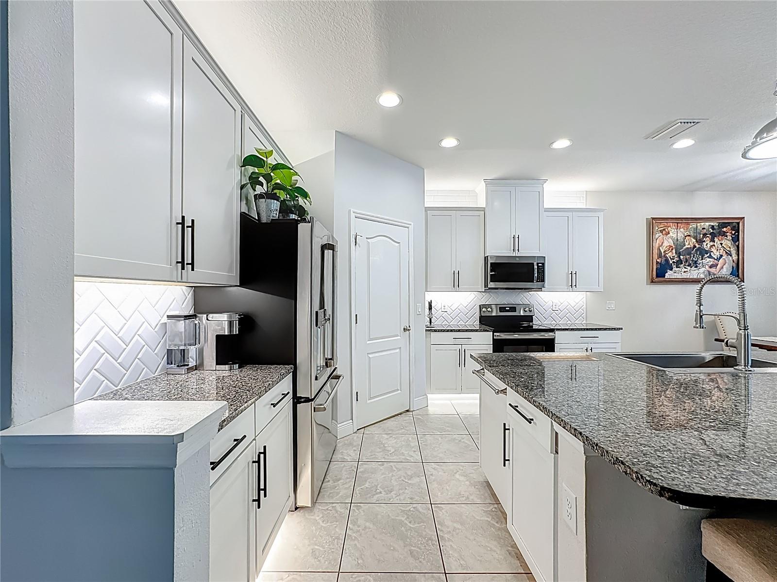 CARRIAGE POINTE SOUTH PH 2D2 - Residential