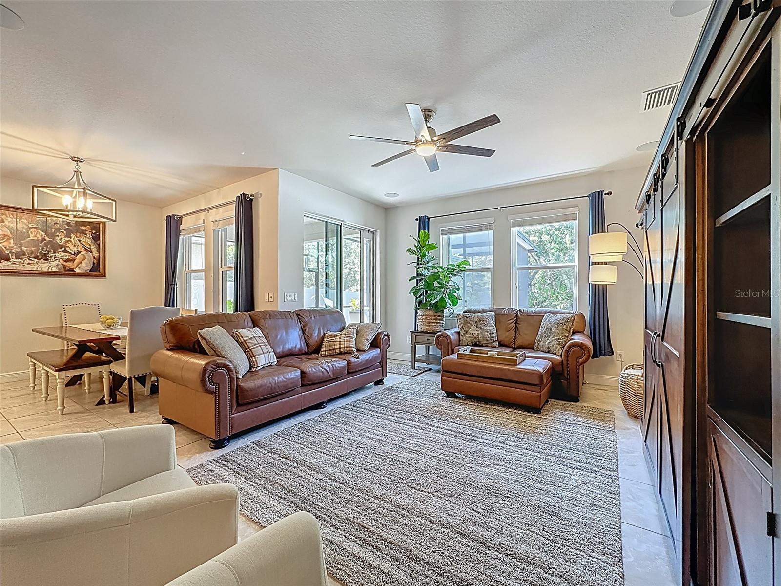 CARRIAGE POINTE SOUTH PH 2D2 - Residential