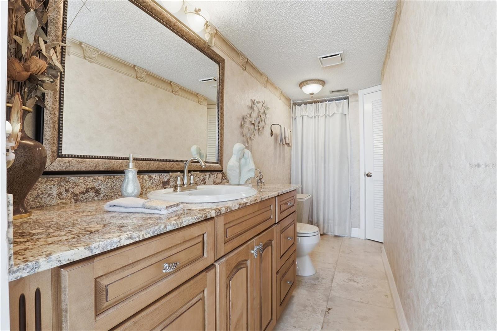 DRIFTWOOD ISLES - Residential