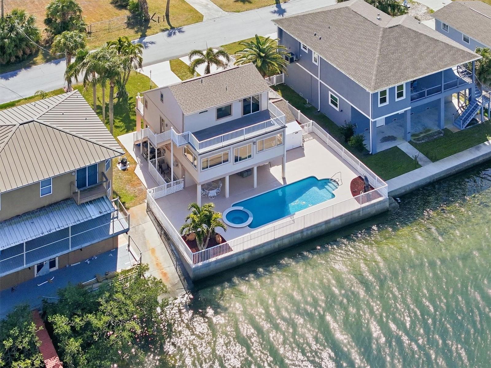 DRIFTWOOD ISLES - Residential