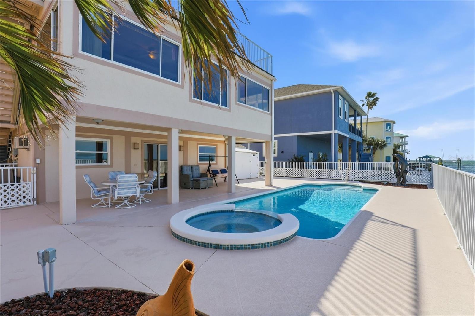 DRIFTWOOD ISLES - Residential