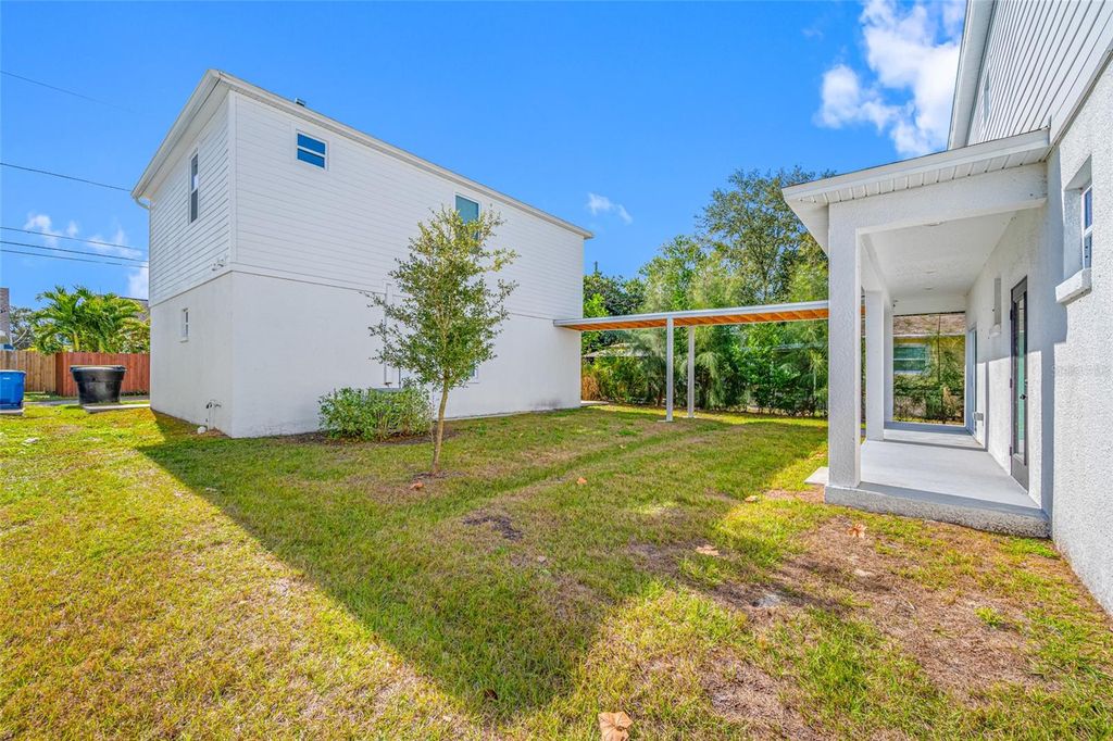 Photo of 6910 Dartmouth Avenue N, St Petersburg, FL 33710 (MLS # TB8476326)