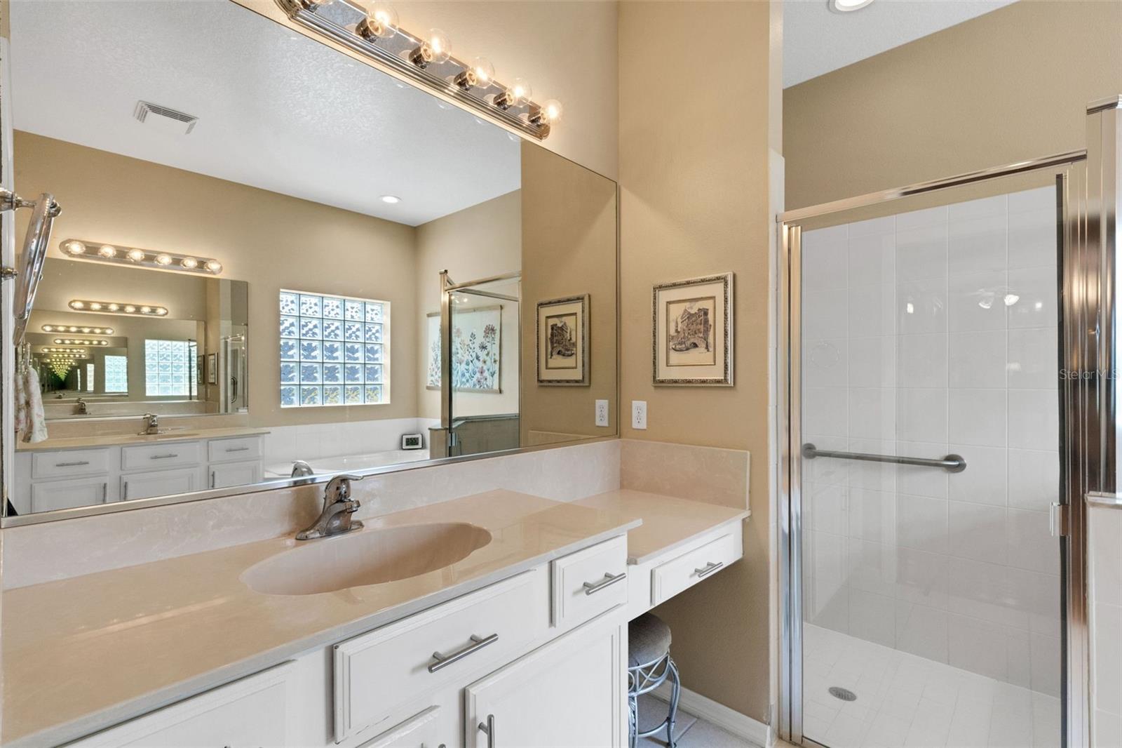 GLENN LAKES PH 6 - Residential