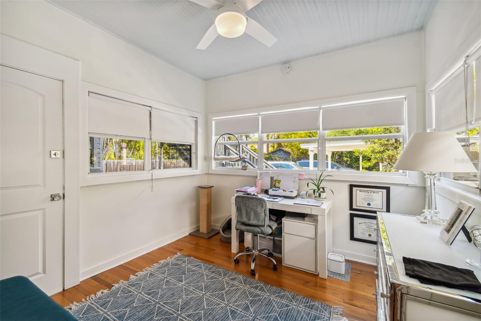 SOUTHVIEW CONDO - Residential Lease