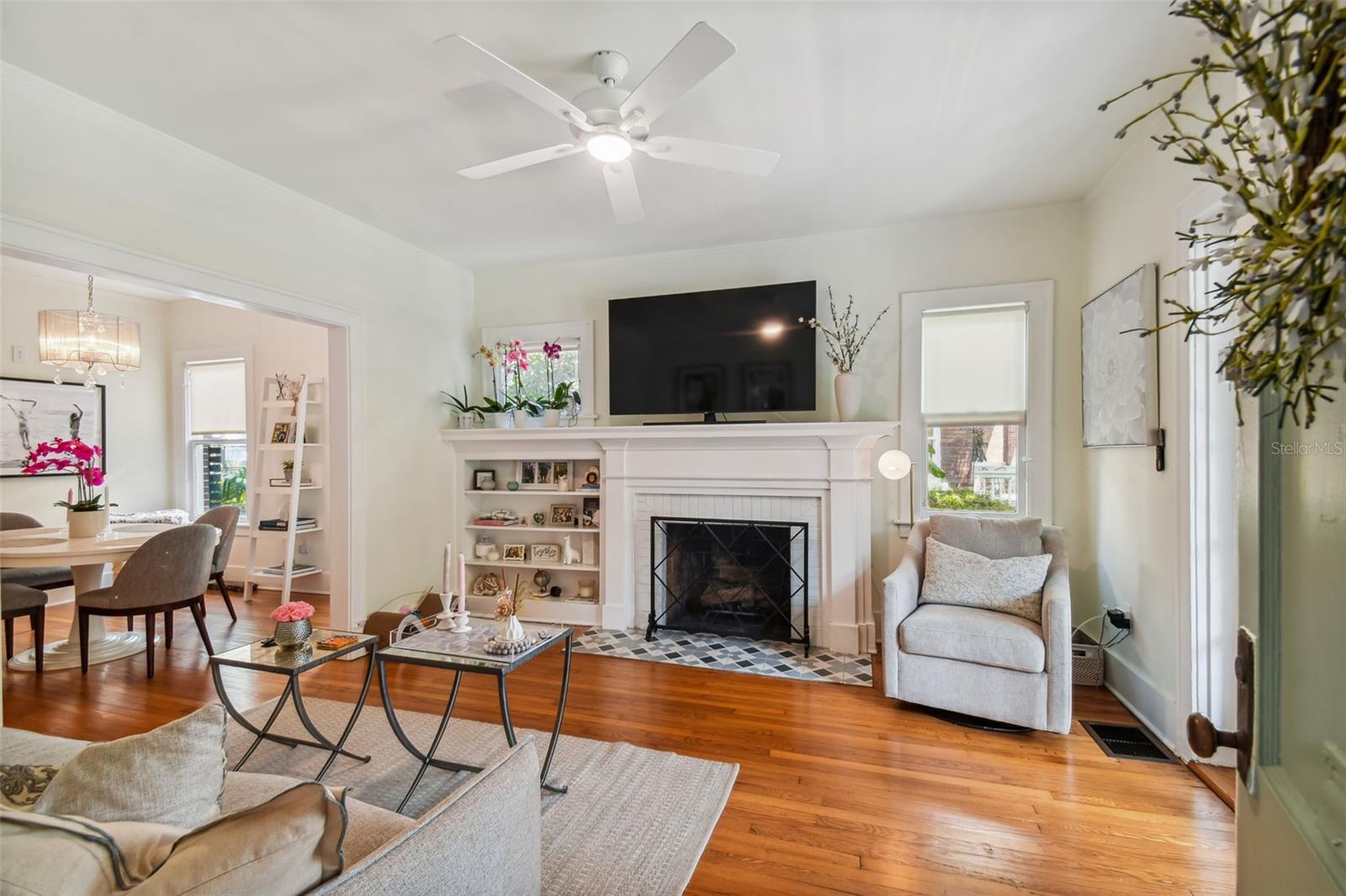 SOUTHVIEW CONDO - Residential Lease