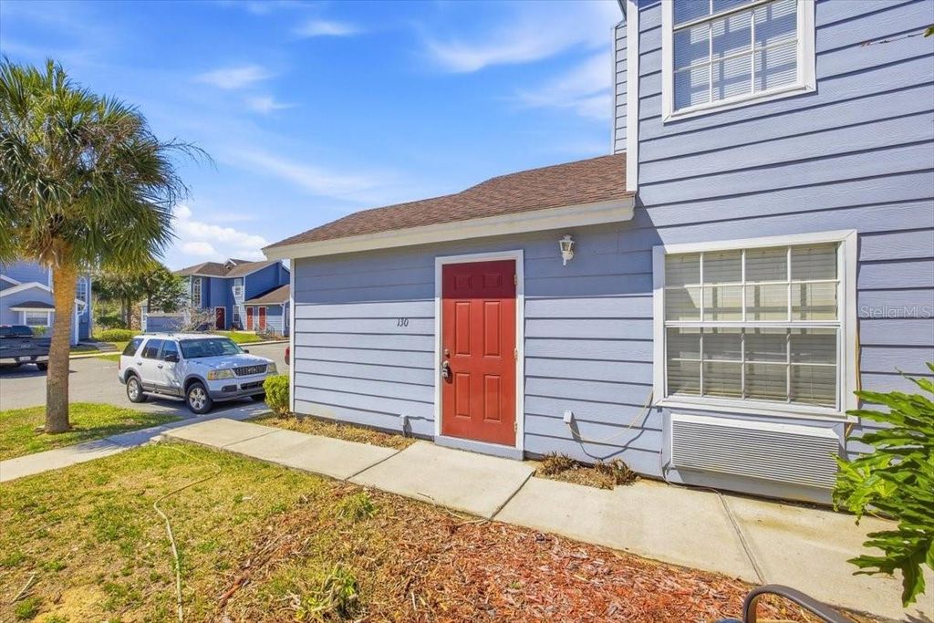 Photo of 130 Coco Plum Drive #Front Unit, Davenport, FL 33897 (MLS # O6390288)