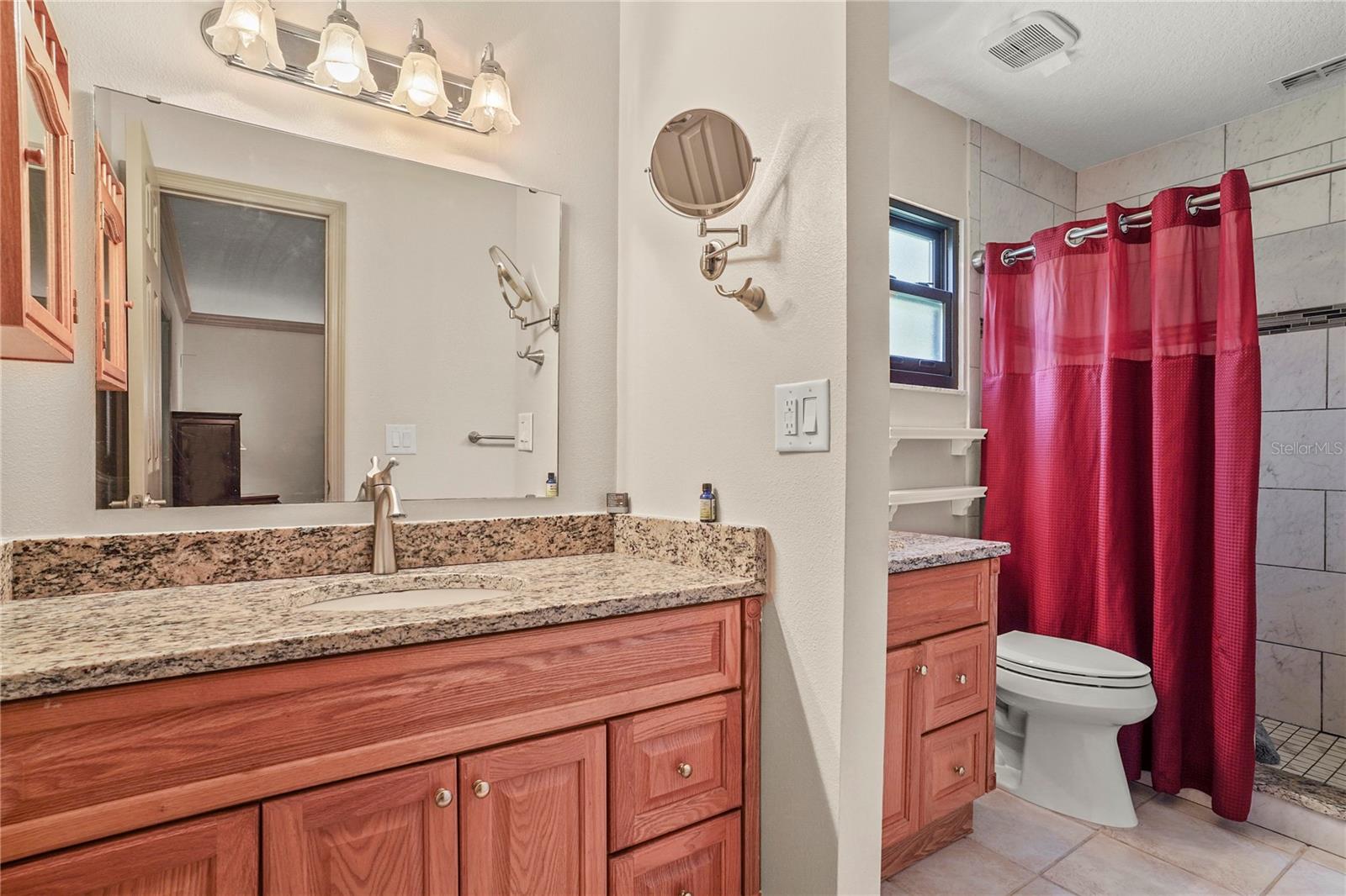 RIVER RETREATS - Residential