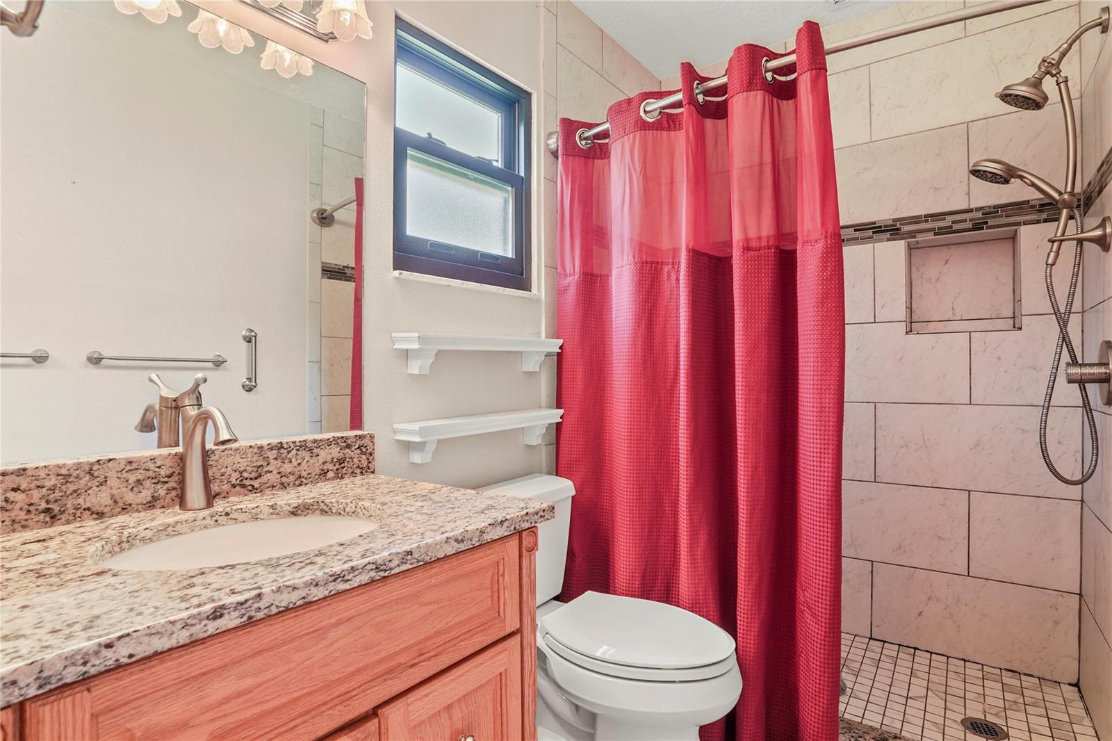 RIVER RETREATS - Residential