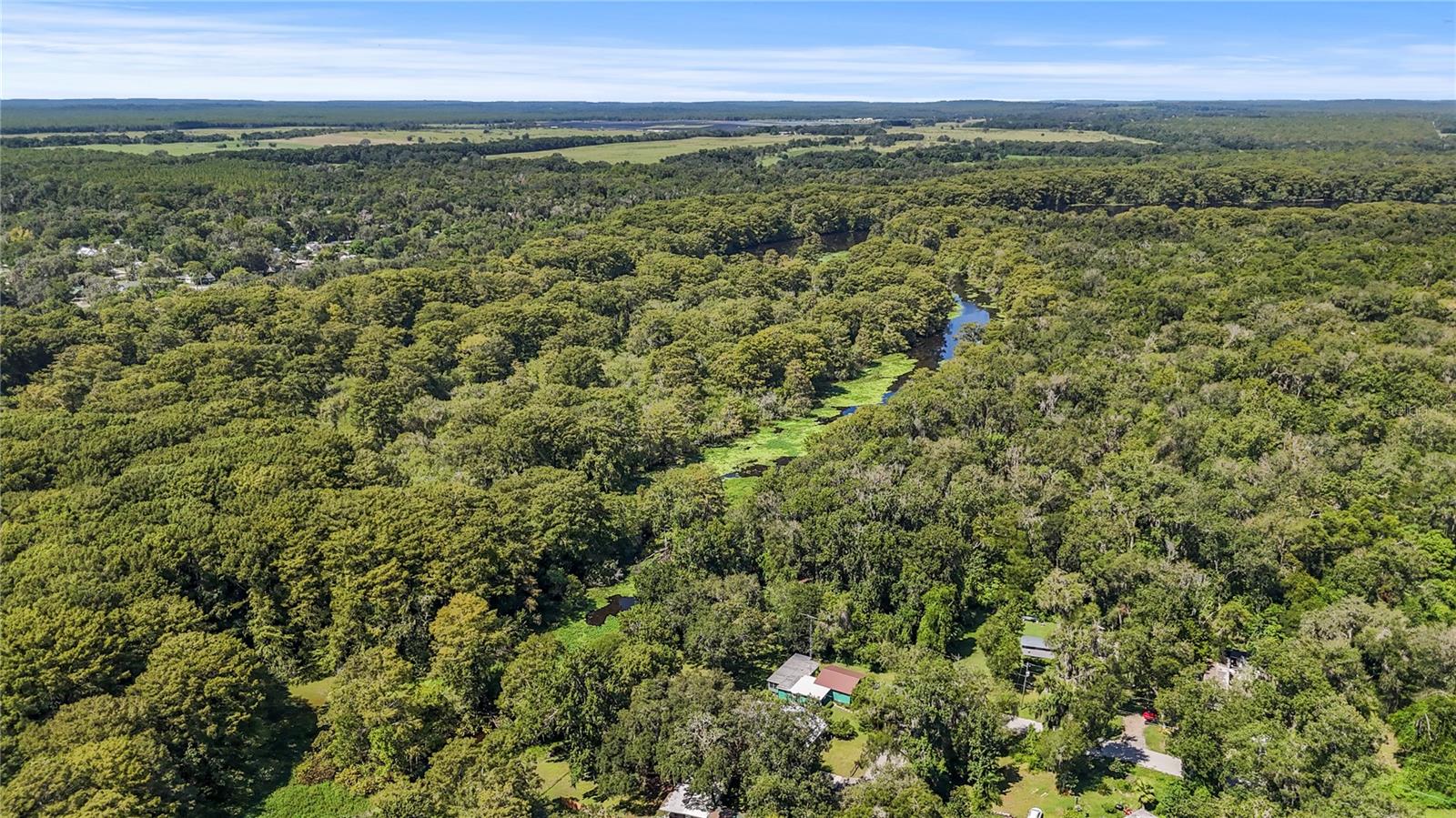 RIVER RETREATS - Residential