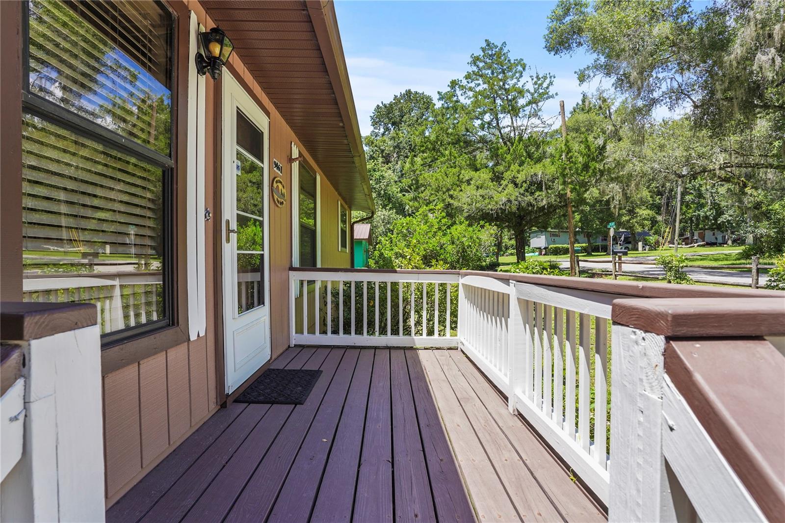 RIVER RETREATS - Residential