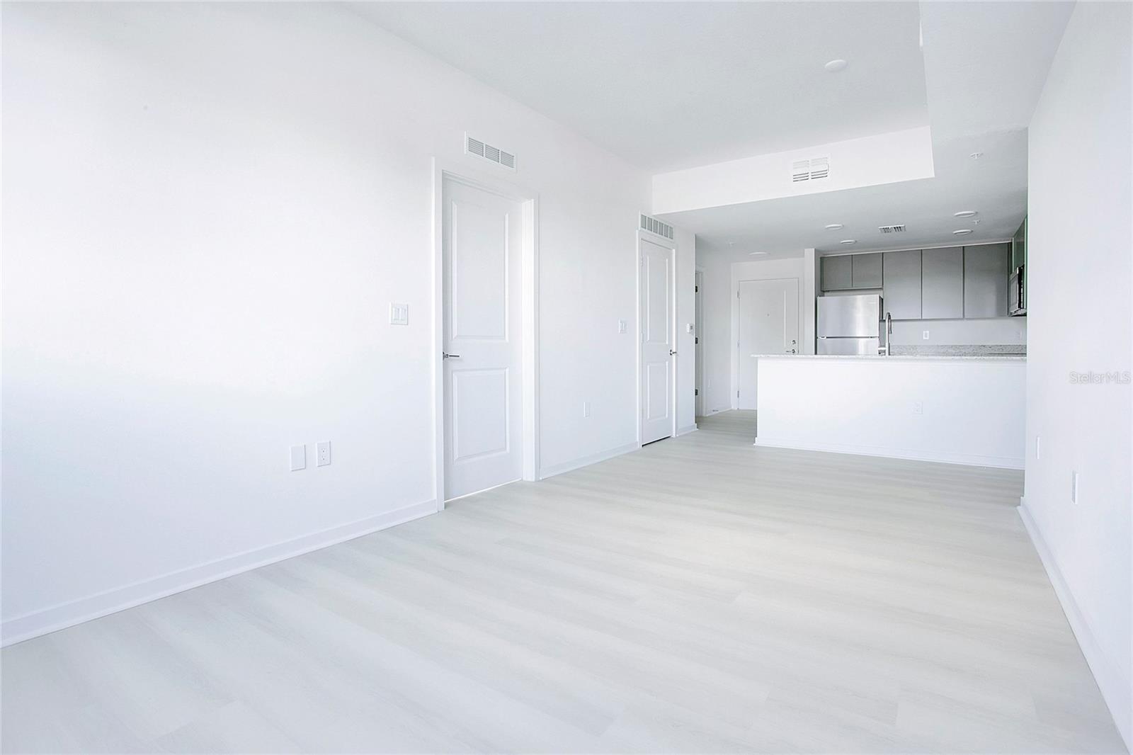 MILLENIA PARK TOWER III CONDOMINIUM - Residential Lease