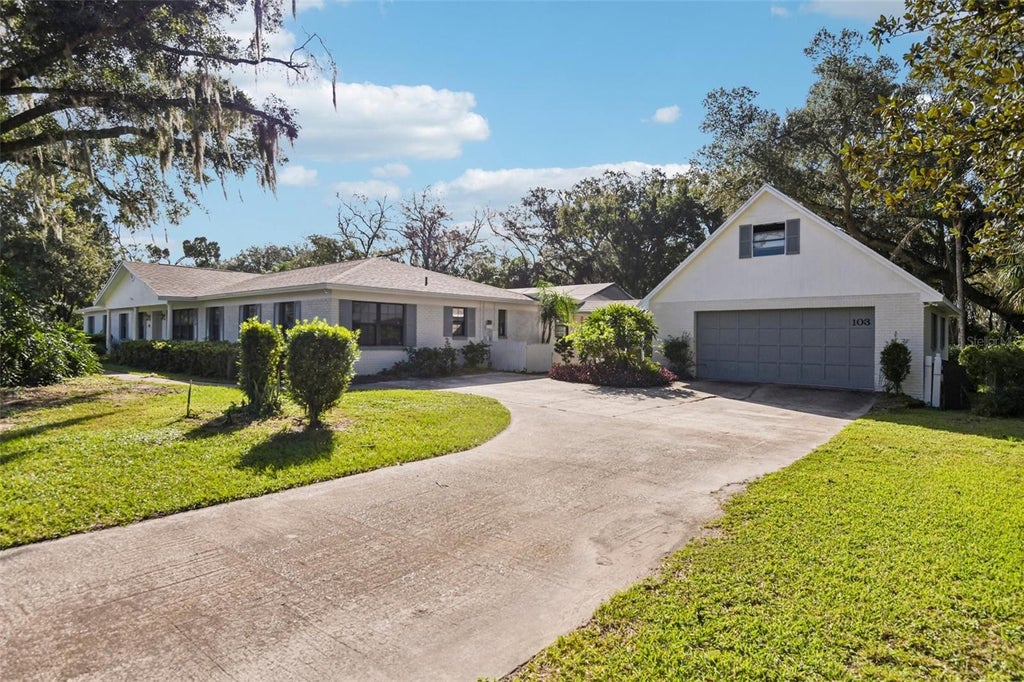 Photo of 103 Ronele Drive, Brandon, FL 33511 (MLS # O6454106)