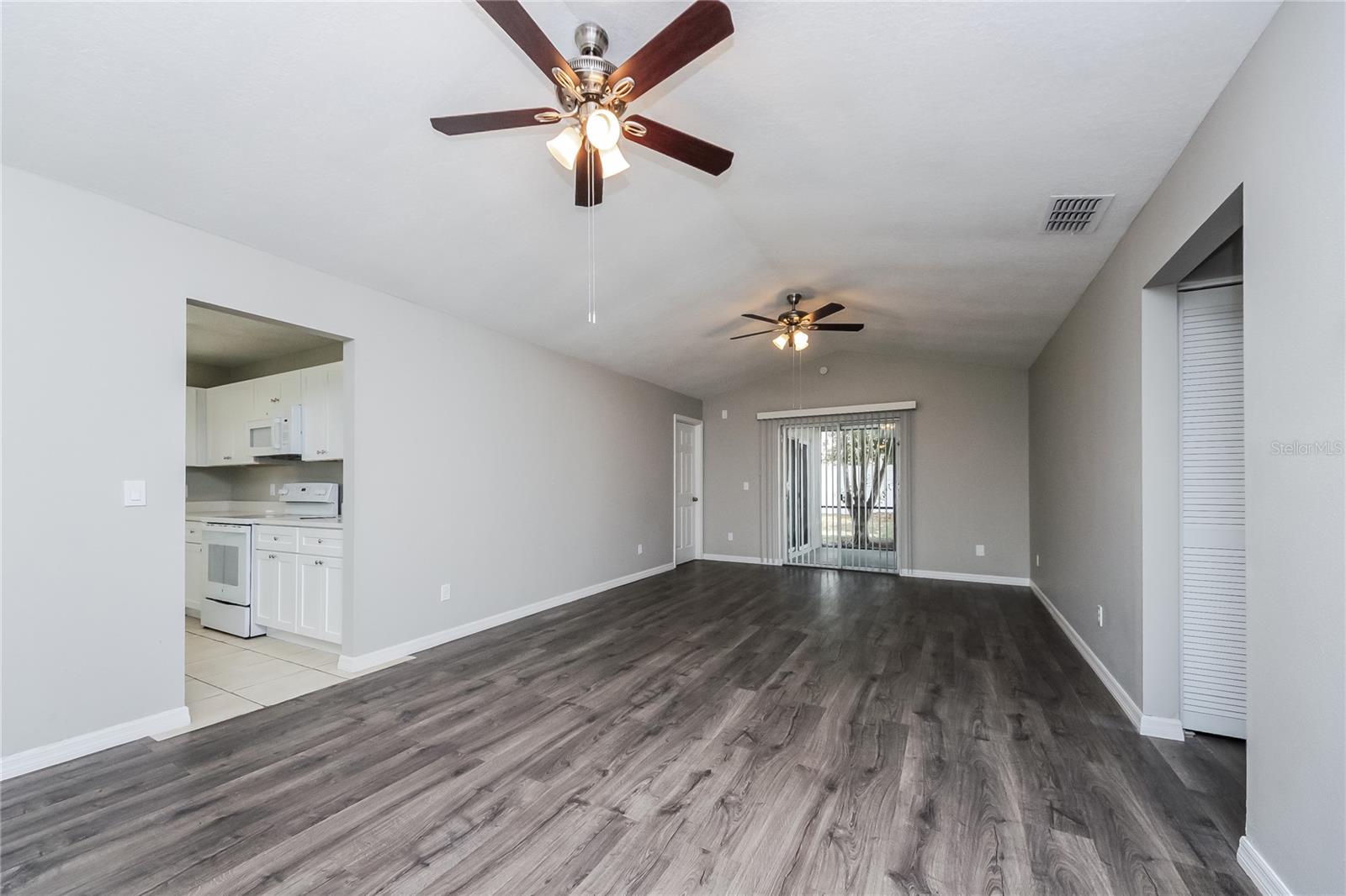 4837 JAMAICA LANE