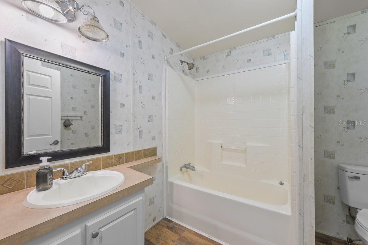 METES AND BOUNDS - Residential