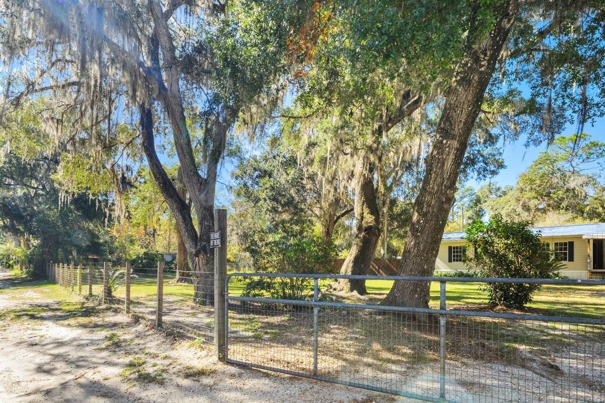 METES AND BOUNDS - Residential