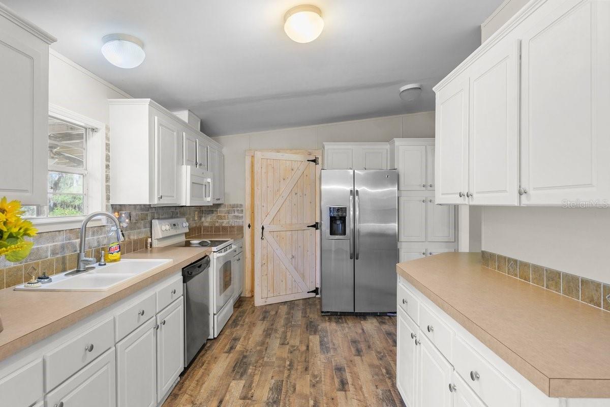 METES AND BOUNDS - Residential