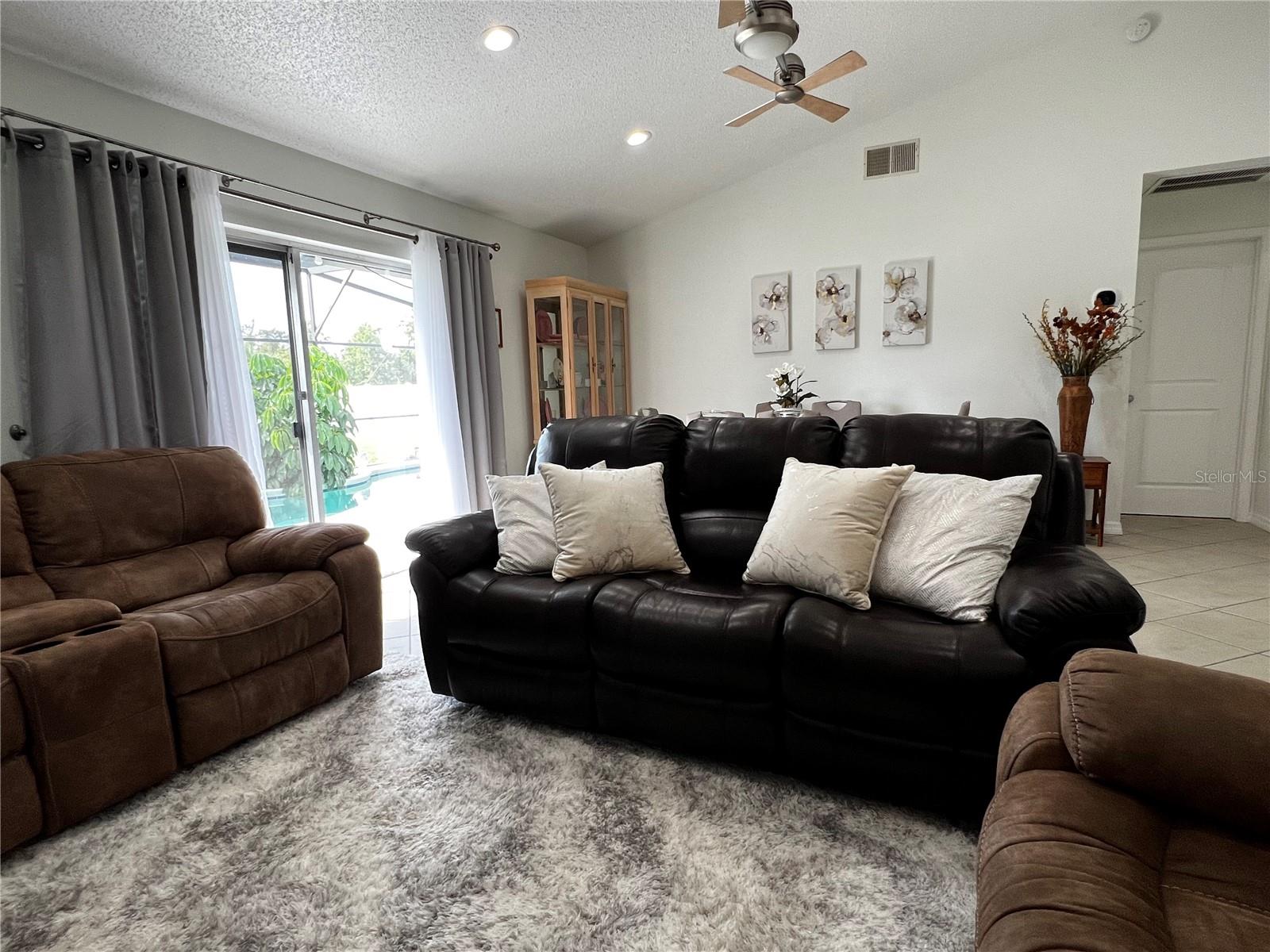 INDIAN RIDGE UNIT 04 - Residential