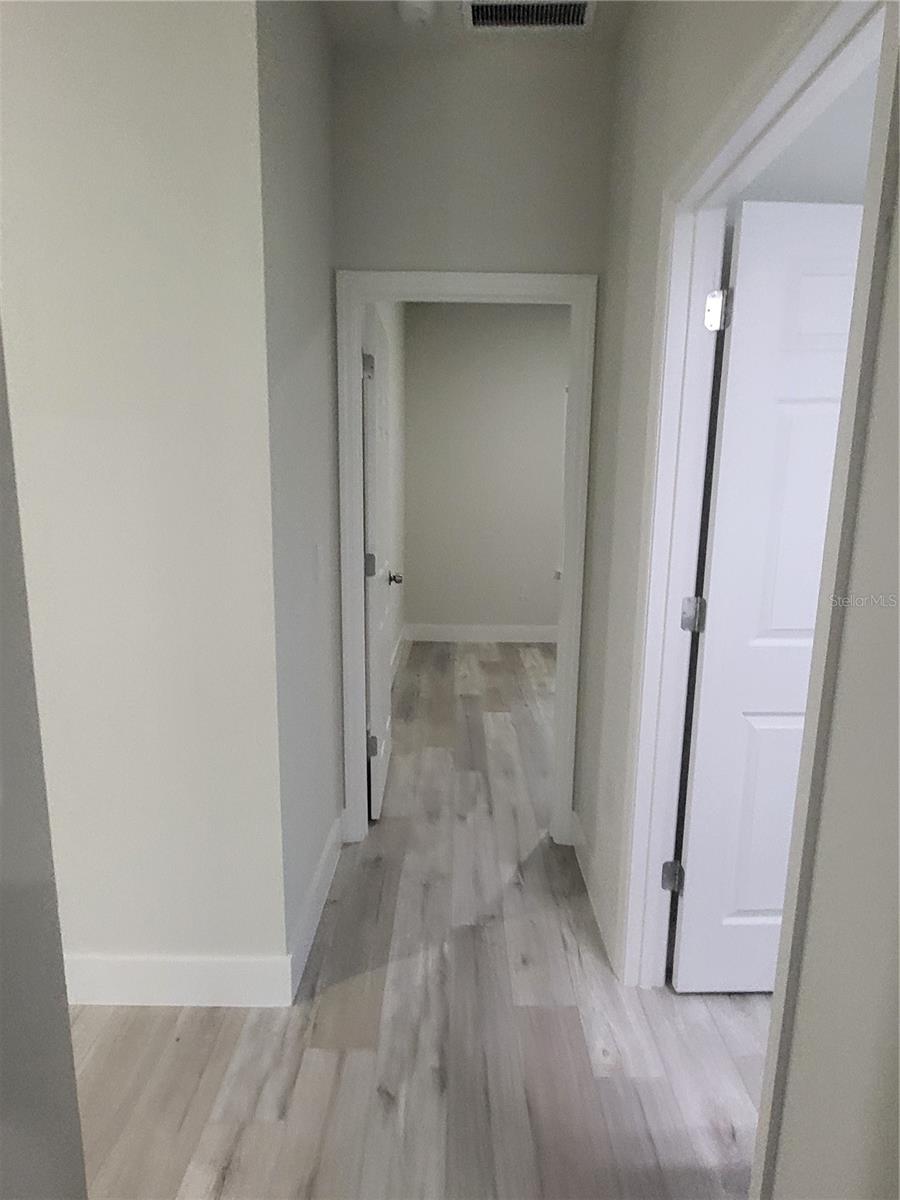 CITRUS SPGS UNIT 08 - Residential Lease