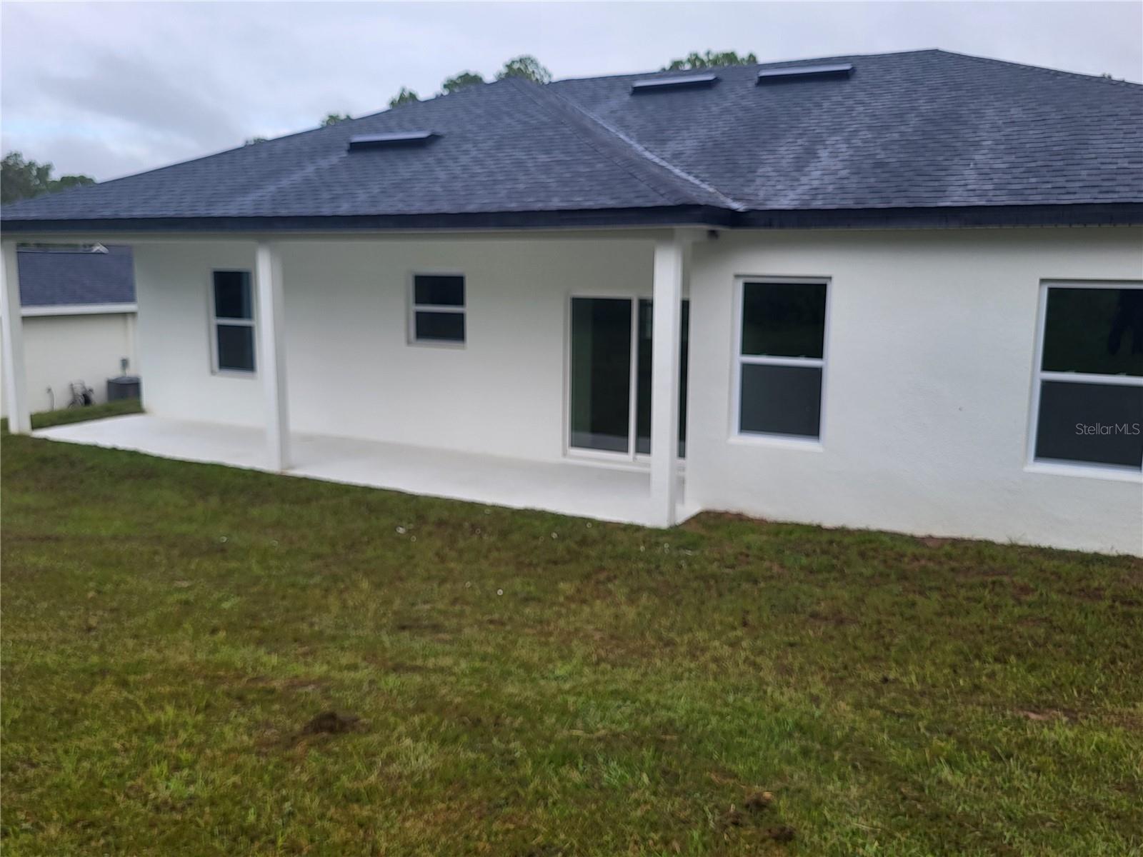 CITRUS SPGS UNIT 08 - Residential Lease