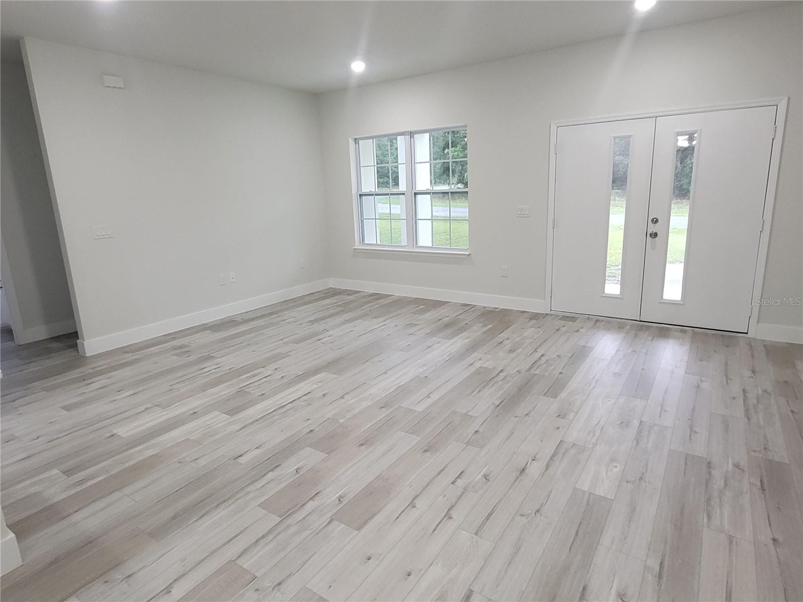 CITRUS SPGS UNIT 08 - Residential Lease