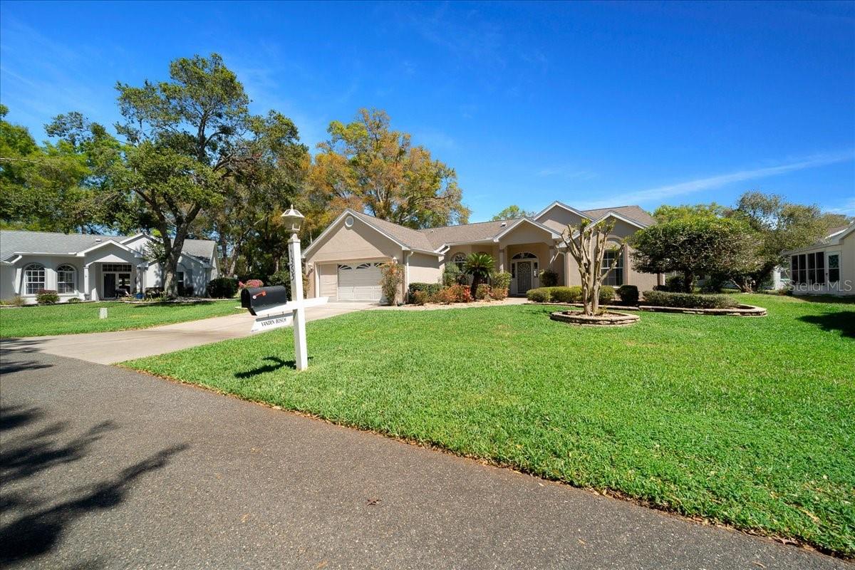 OAK RUN PARK VIEW - Residential