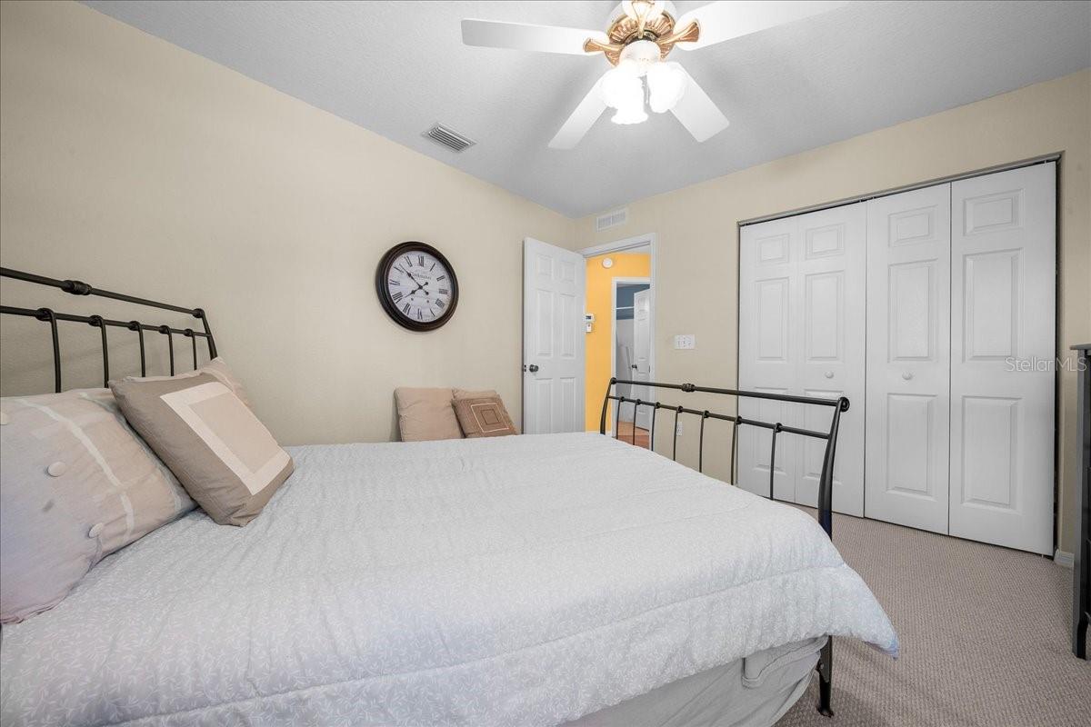 OAK RUN PARK VIEW - Residential