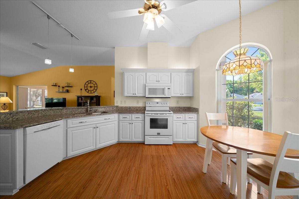 OAK RUN PARK VIEW - Residential