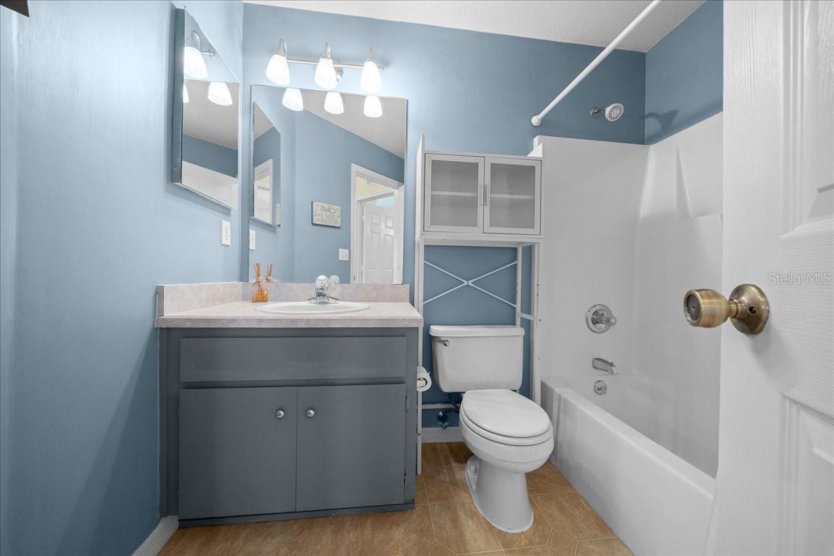 OAK RUN PARK VIEW - Residential