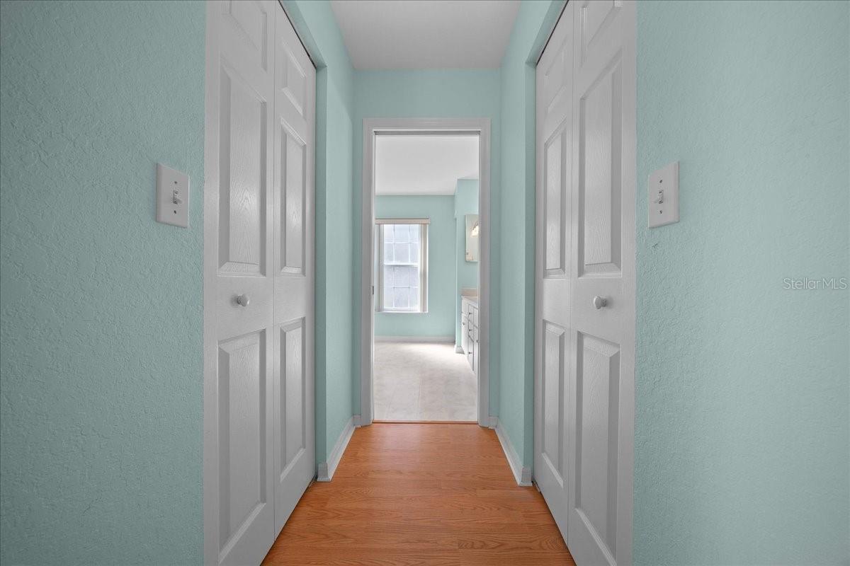 OAK RUN PARK VIEW - Residential