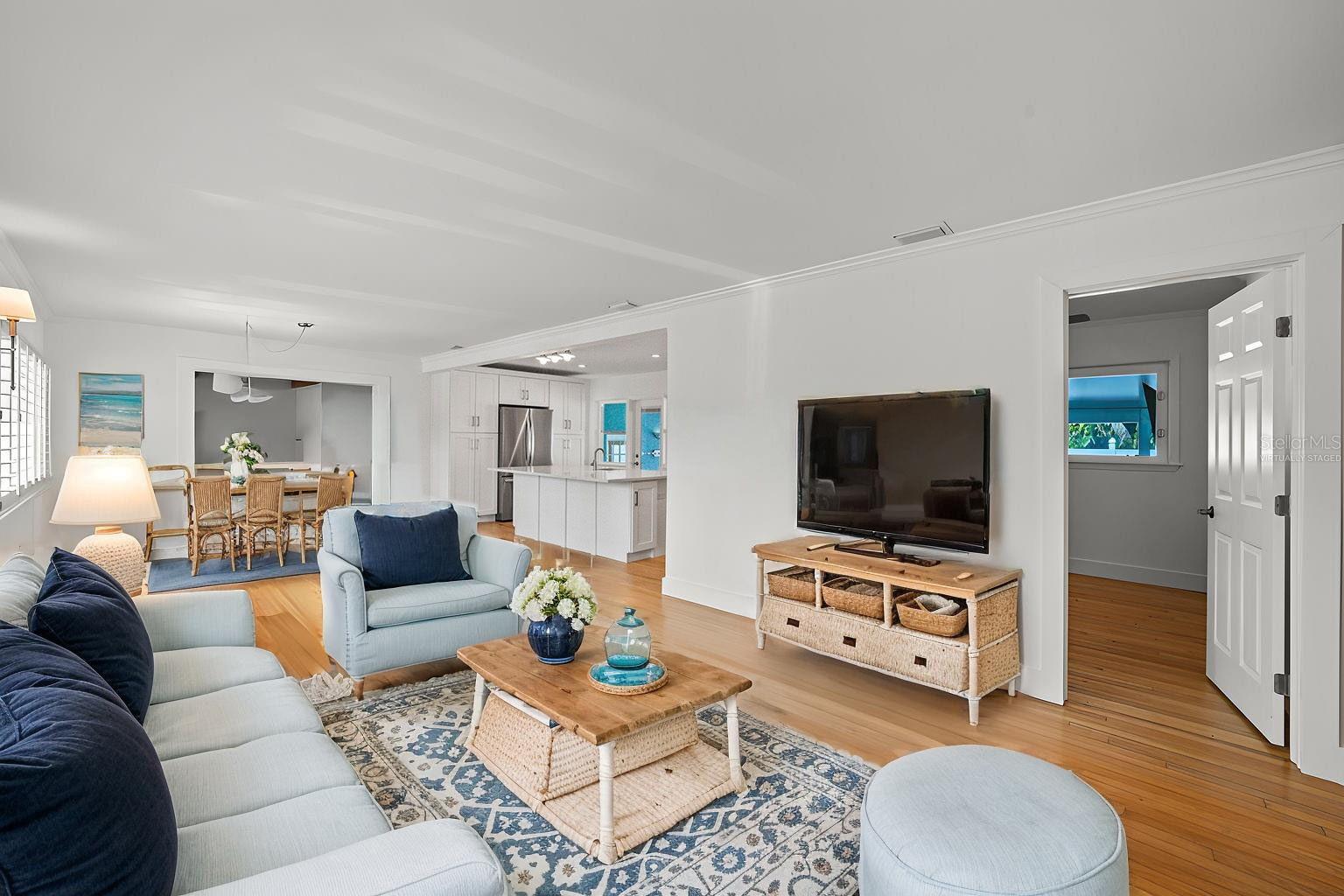 CARLOUEL SUB - Residential