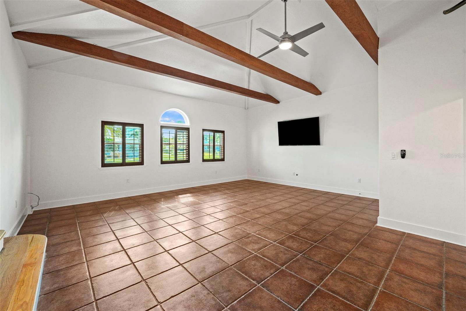 CARLOUEL SUB - Residential