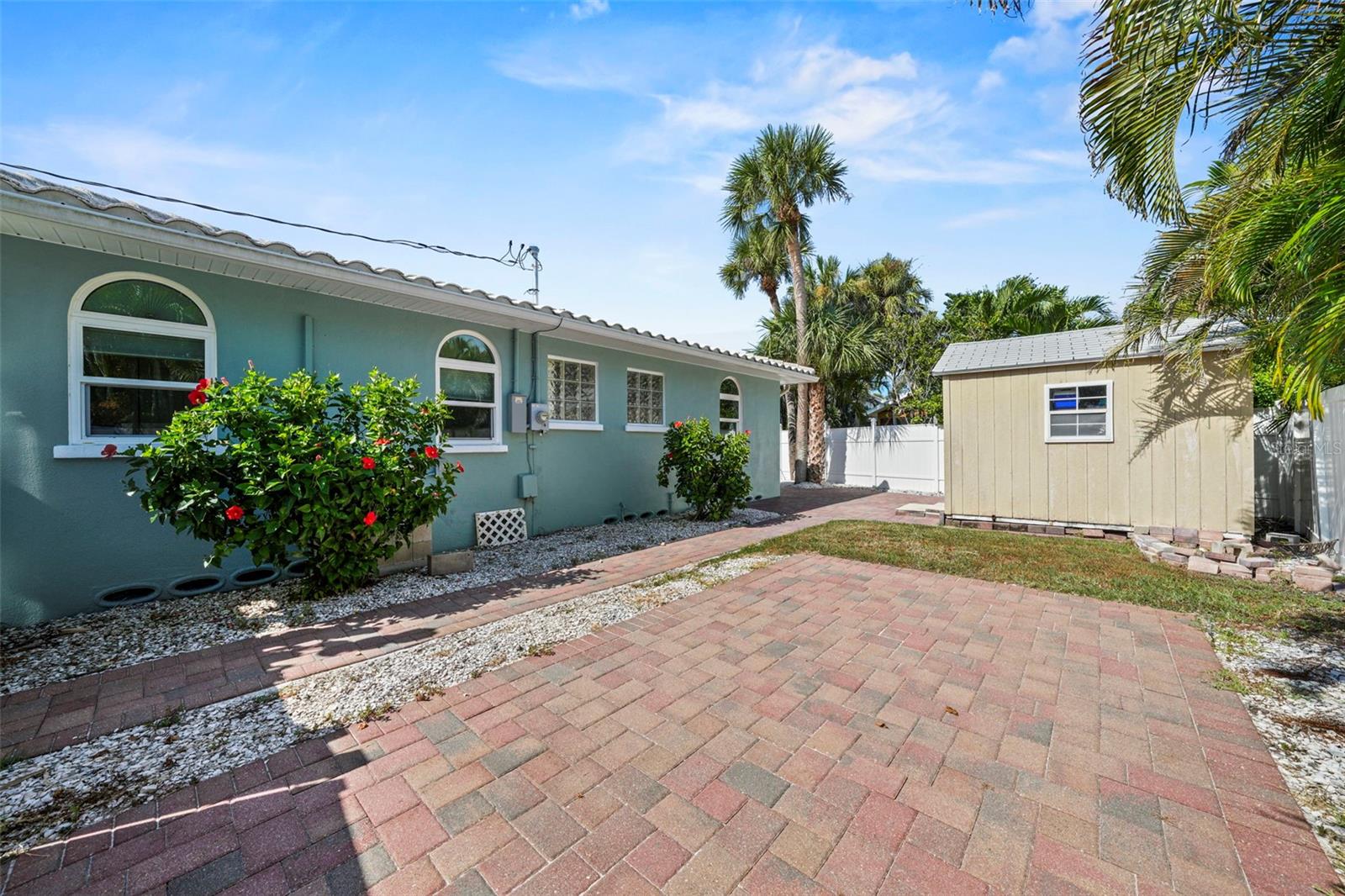 CARLOUEL SUB - Residential