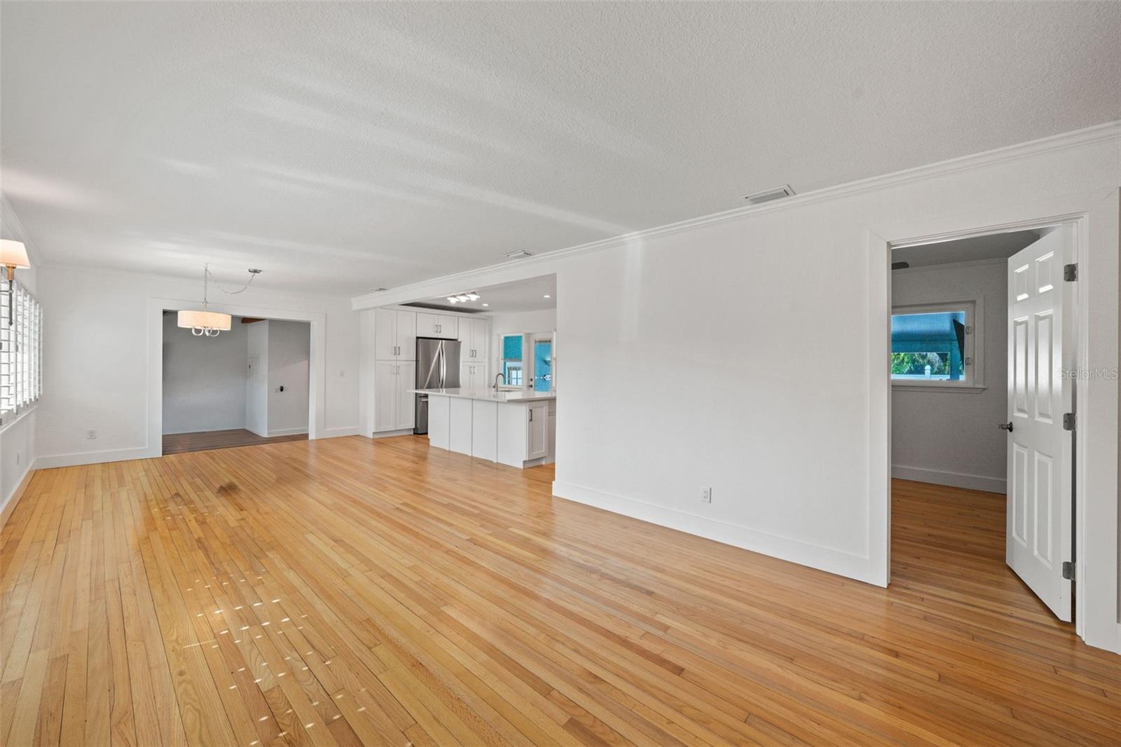 CARLOUEL SUB - Residential