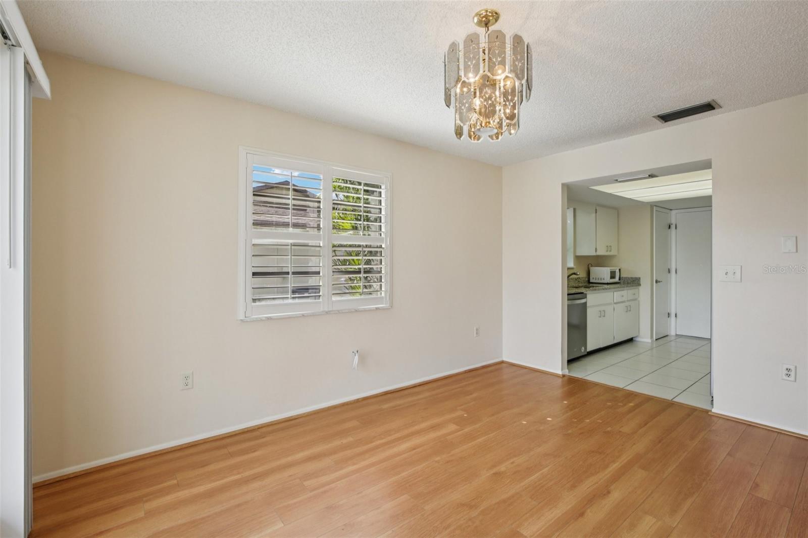 CARLENTINI - Residential Lease