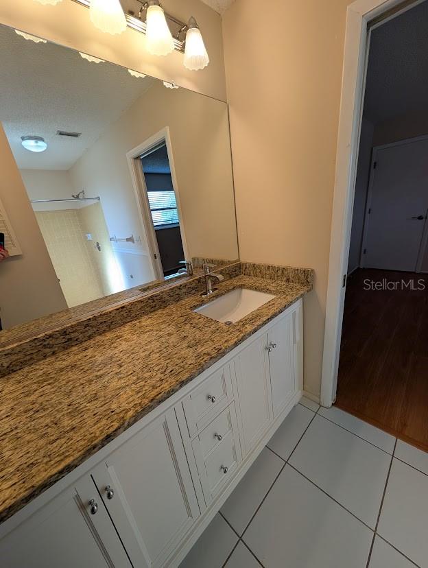 CARLENTINI - Residential Lease