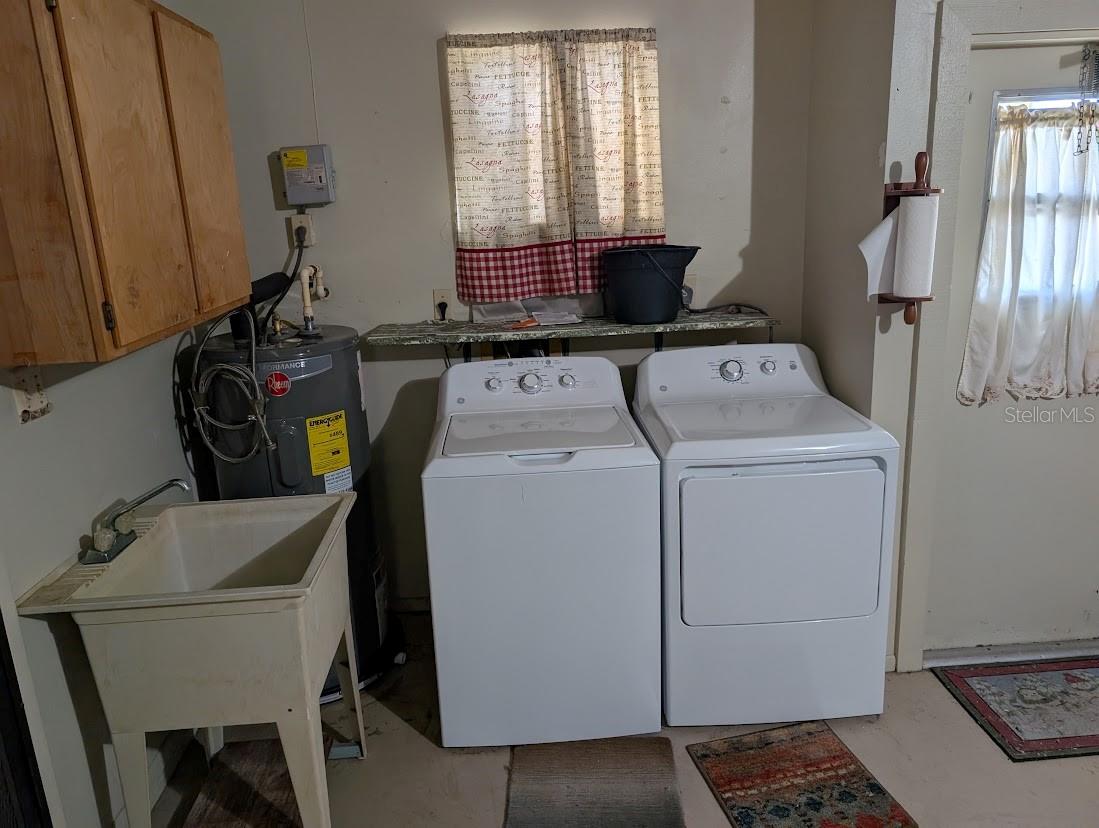 CARLENTINI - Residential Lease