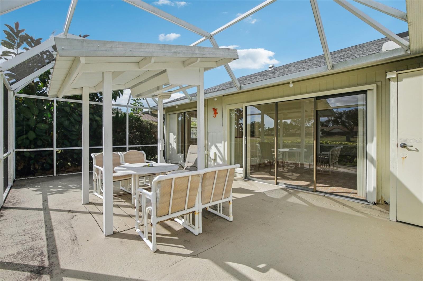 CARLENTINI - Residential Lease