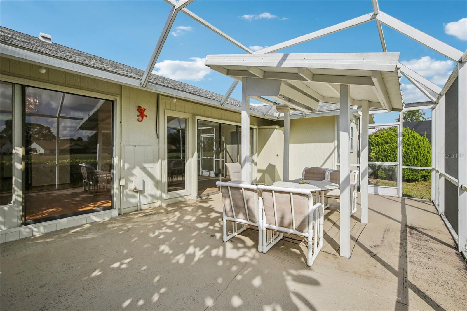 CARLENTINI - Residential Lease