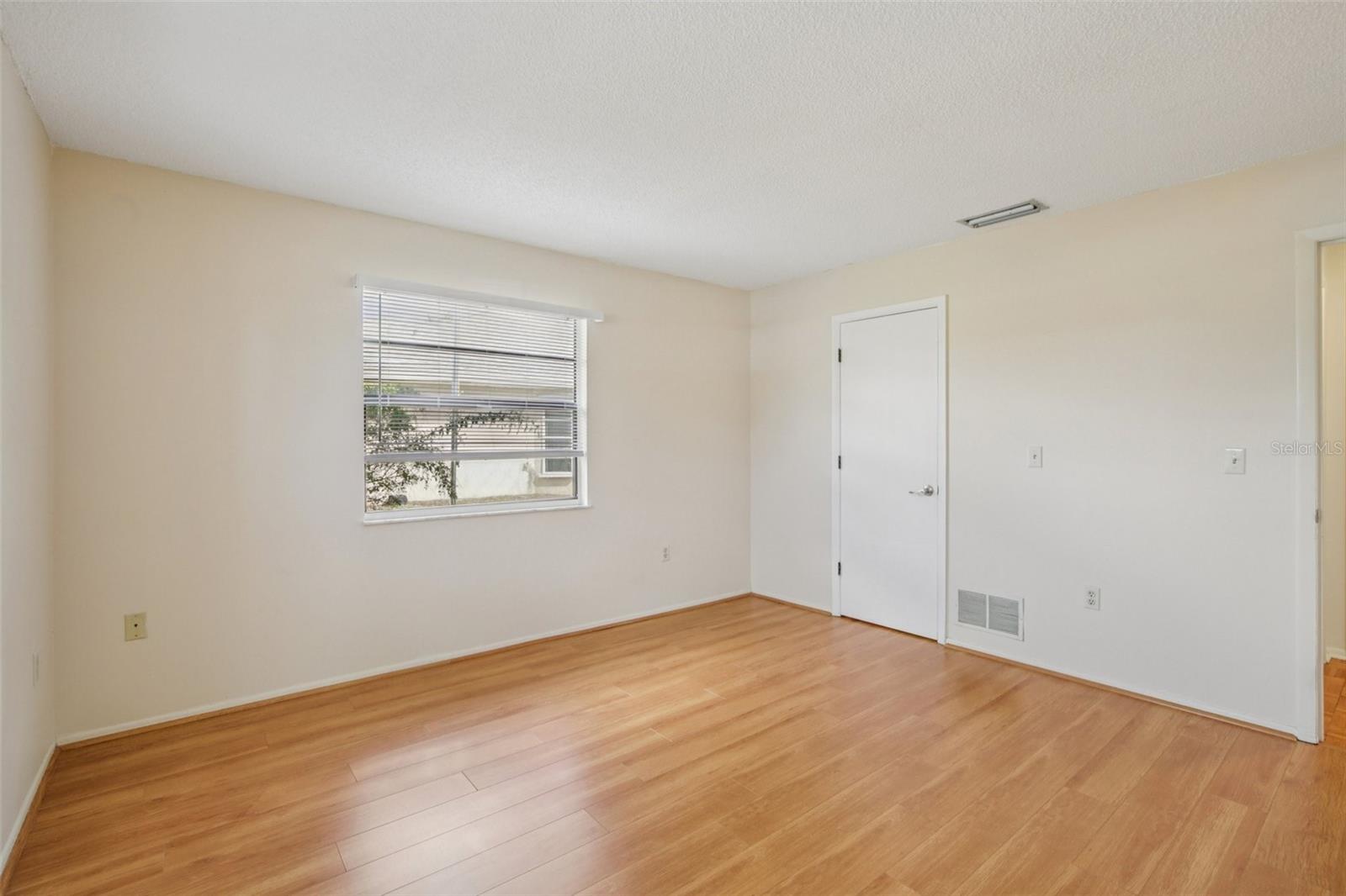 CARLENTINI - Residential Lease