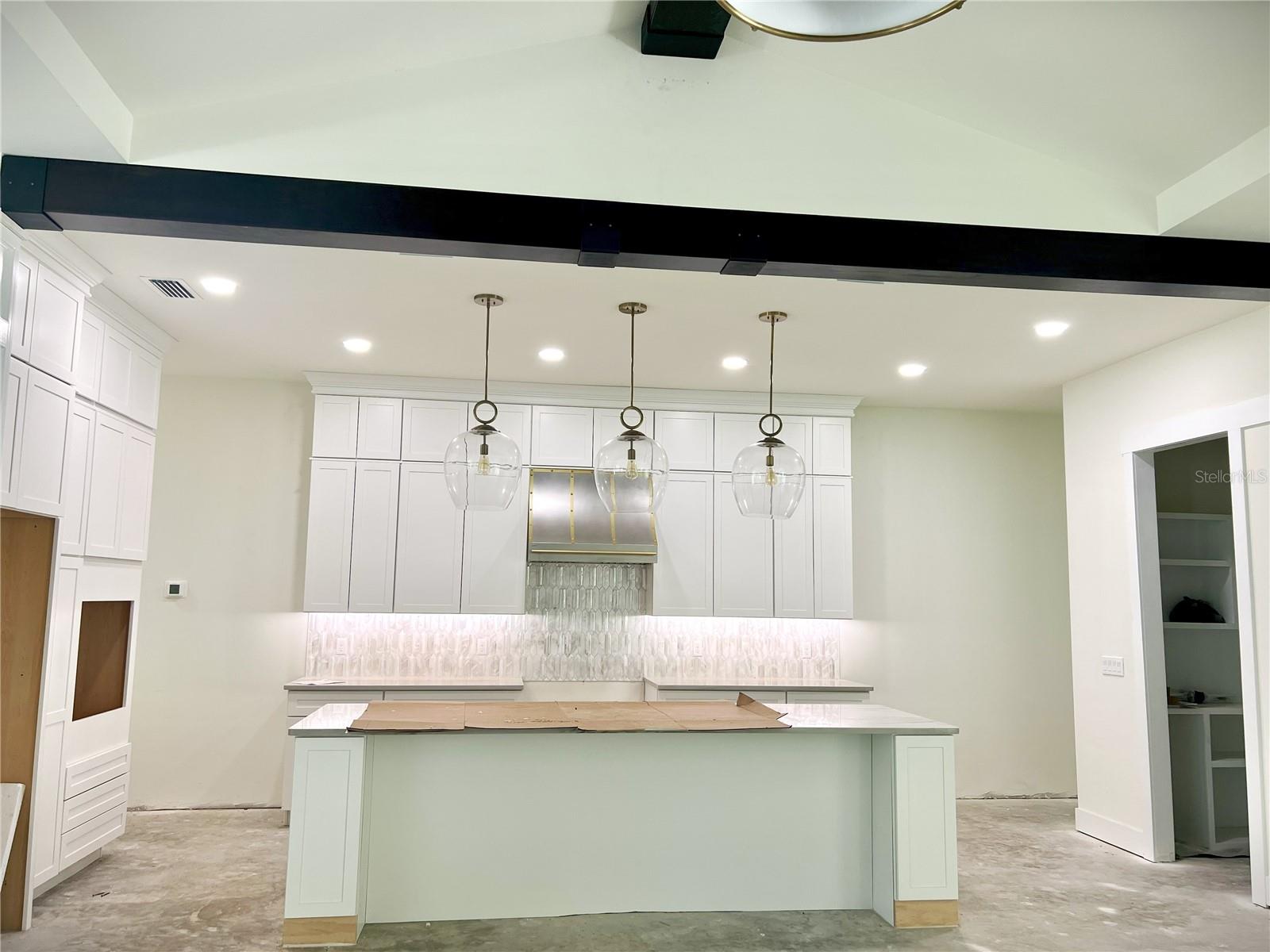 PARKS EDGE PB 37 PG 49 - Residential