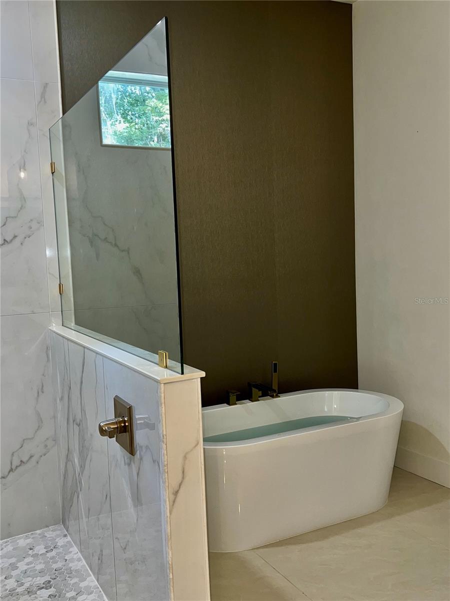 PARKS EDGE PB 37 PG 49 - Residential