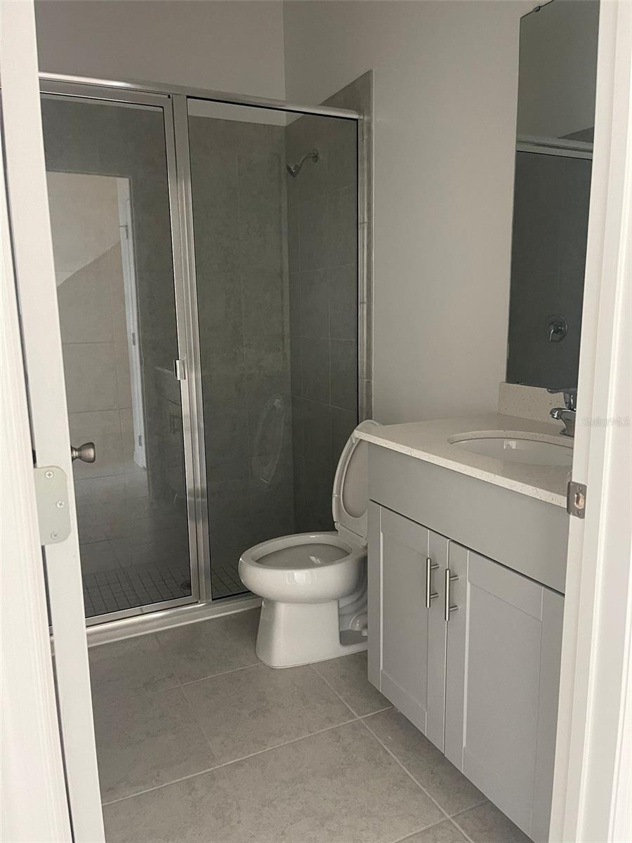 BRIXTON TWNHMS - Residential Lease