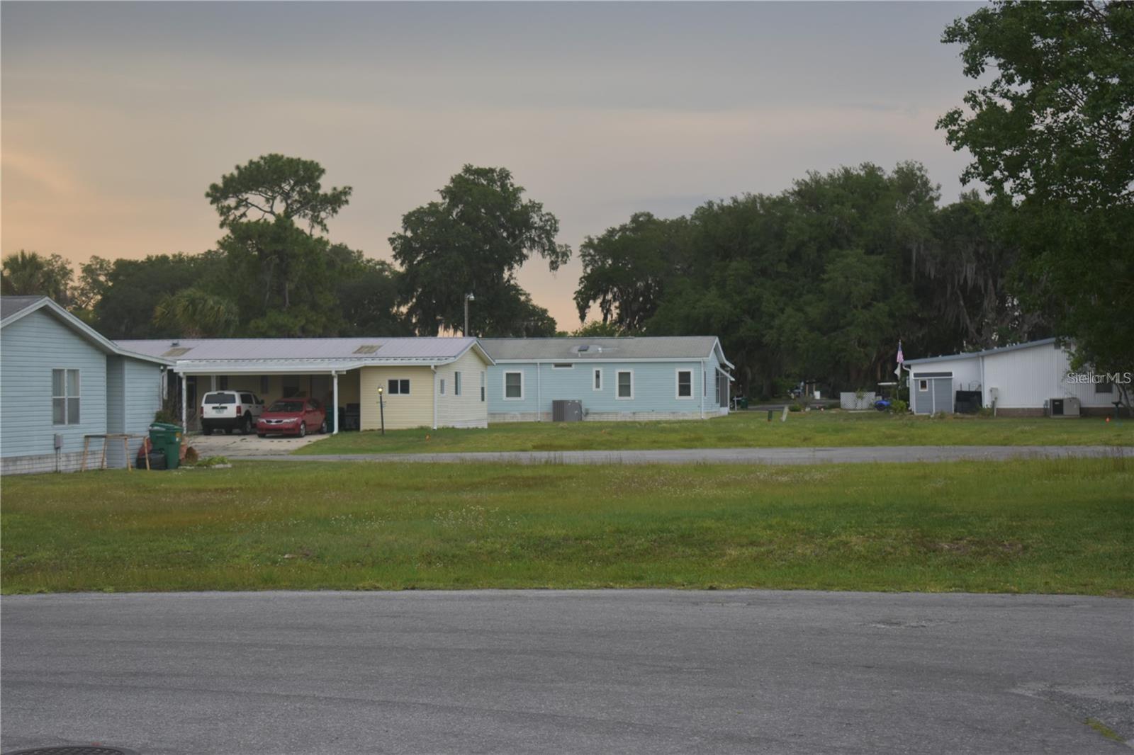 HERITAGE WOOD N LAKES ESTATES - Land