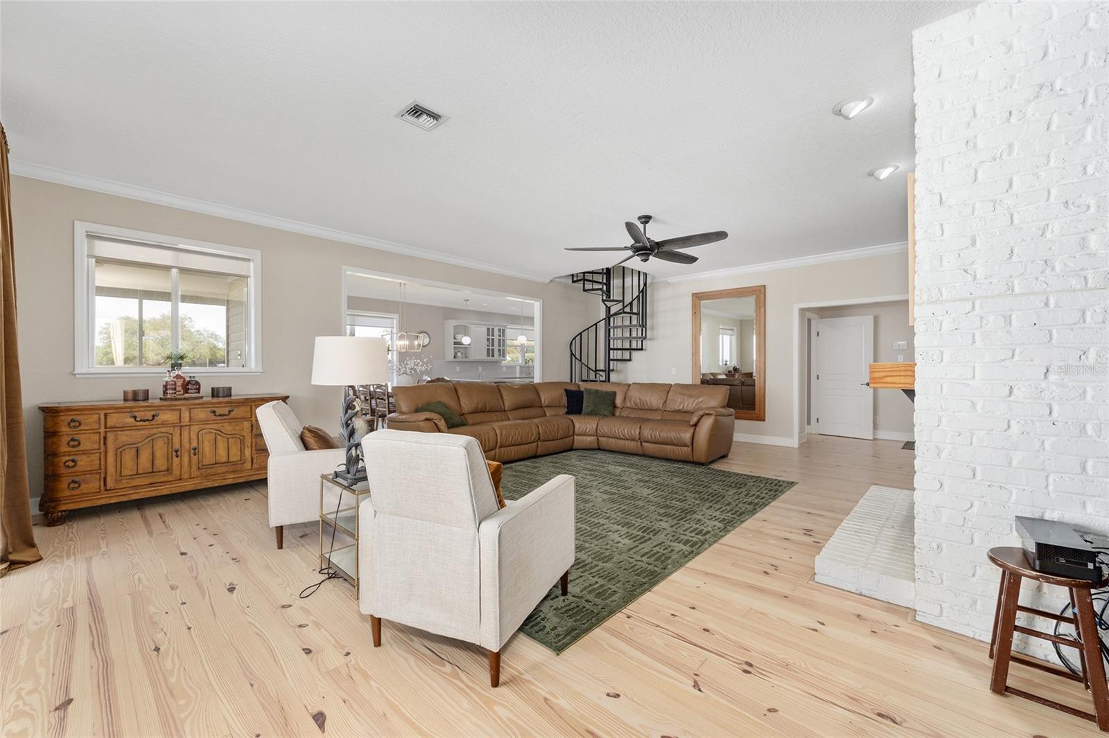 SANCTUARY - Residential